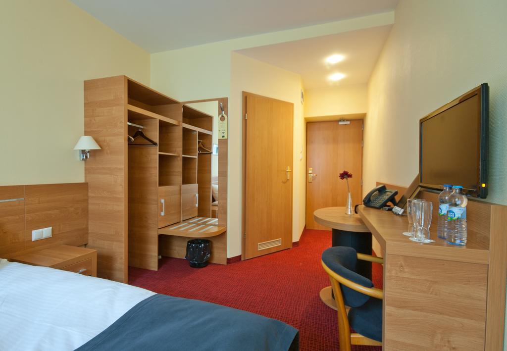 Hotel Malinowski Business Gliwice Eksteriør billede