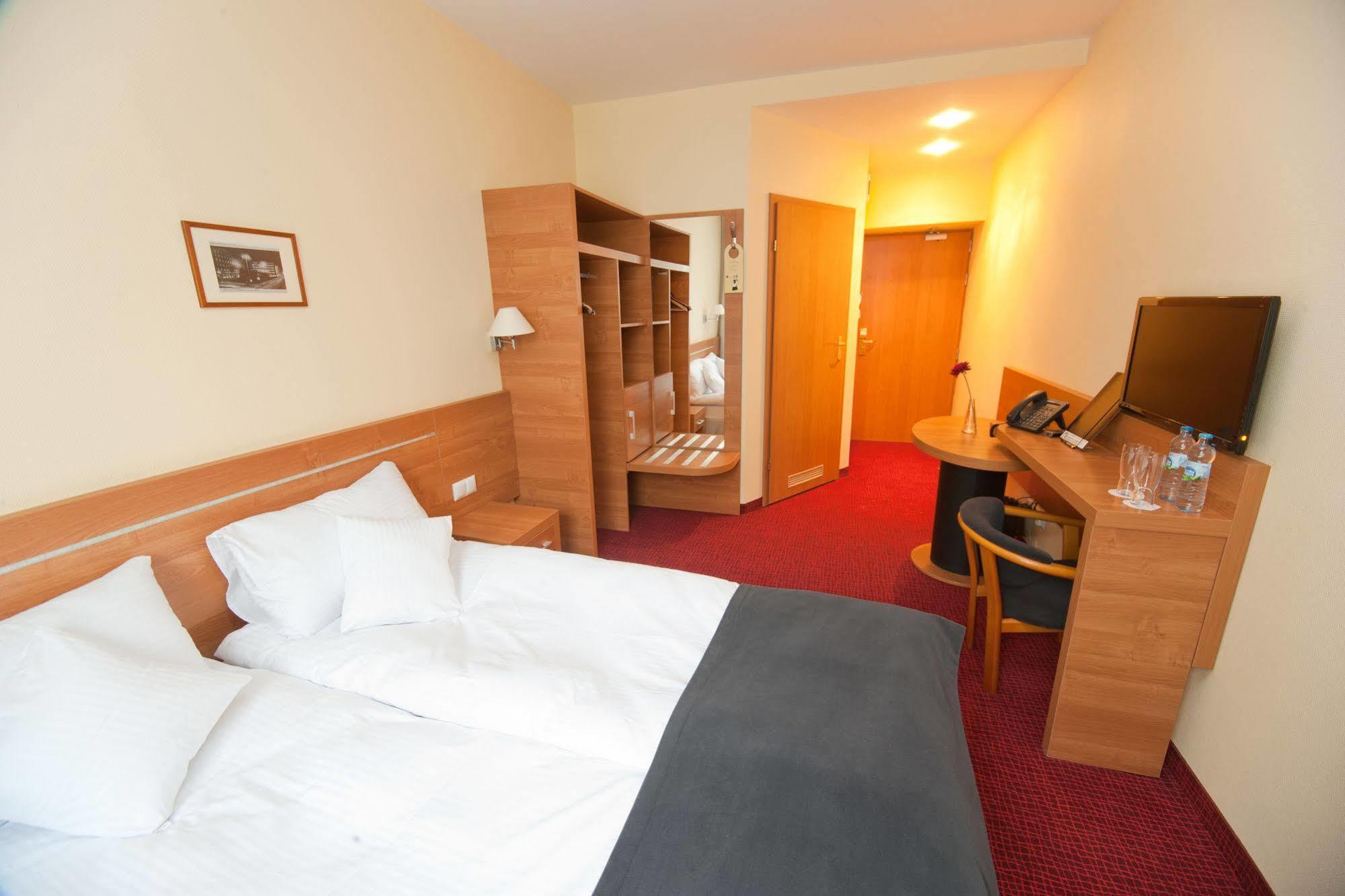 Hotel Malinowski Business Gliwice Værelse billede